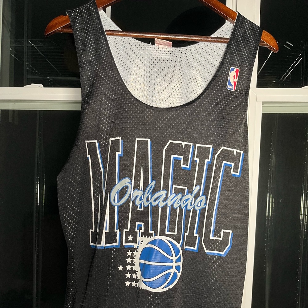 Men’s Size Medium - Mitchell & Ness NBA Reversible Orlando Magic Practice Jersey